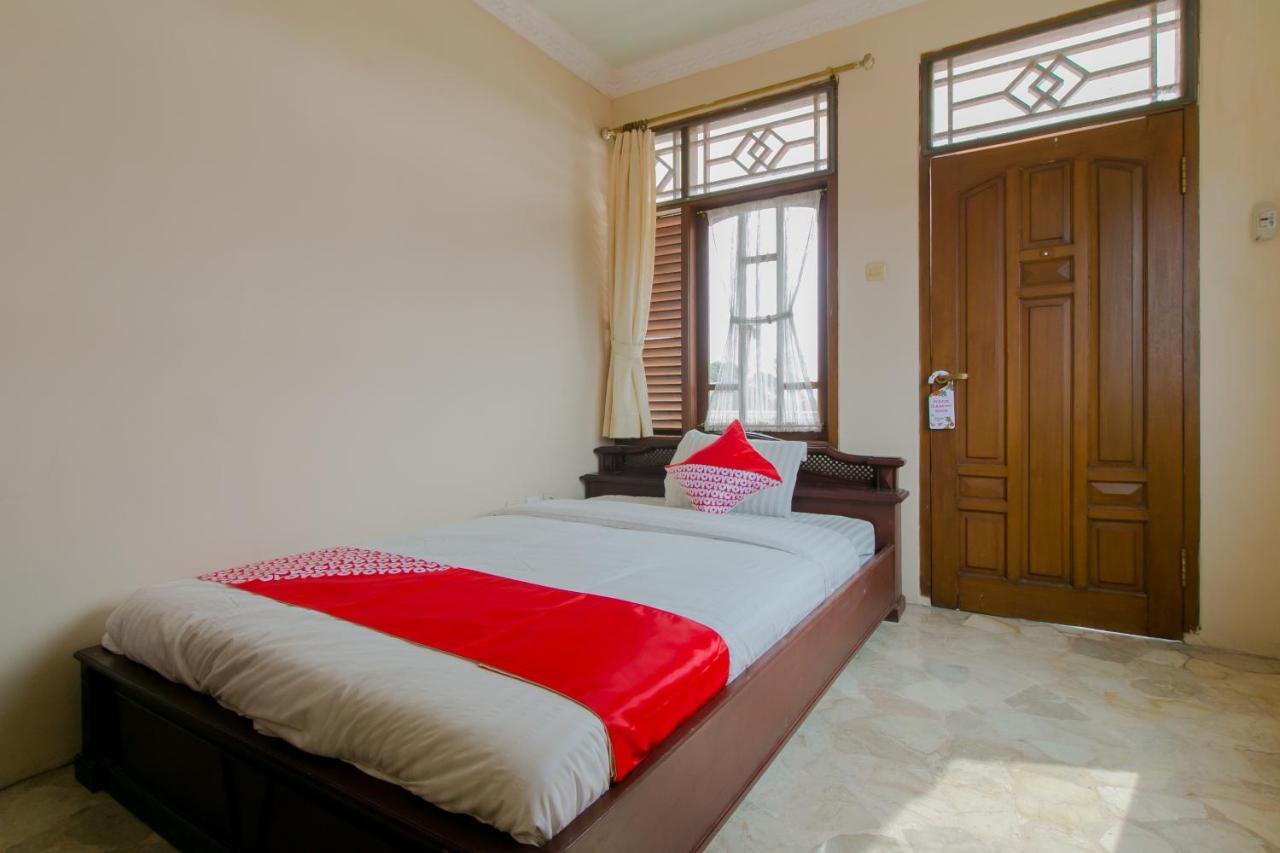 Oyo 2858 Vafa Guesthouse Cianjur Εξωτερικό φωτογραφία