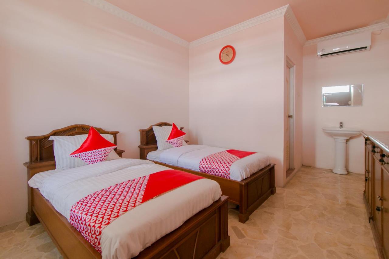 Oyo 2858 Vafa Guesthouse Cianjur Εξωτερικό φωτογραφία